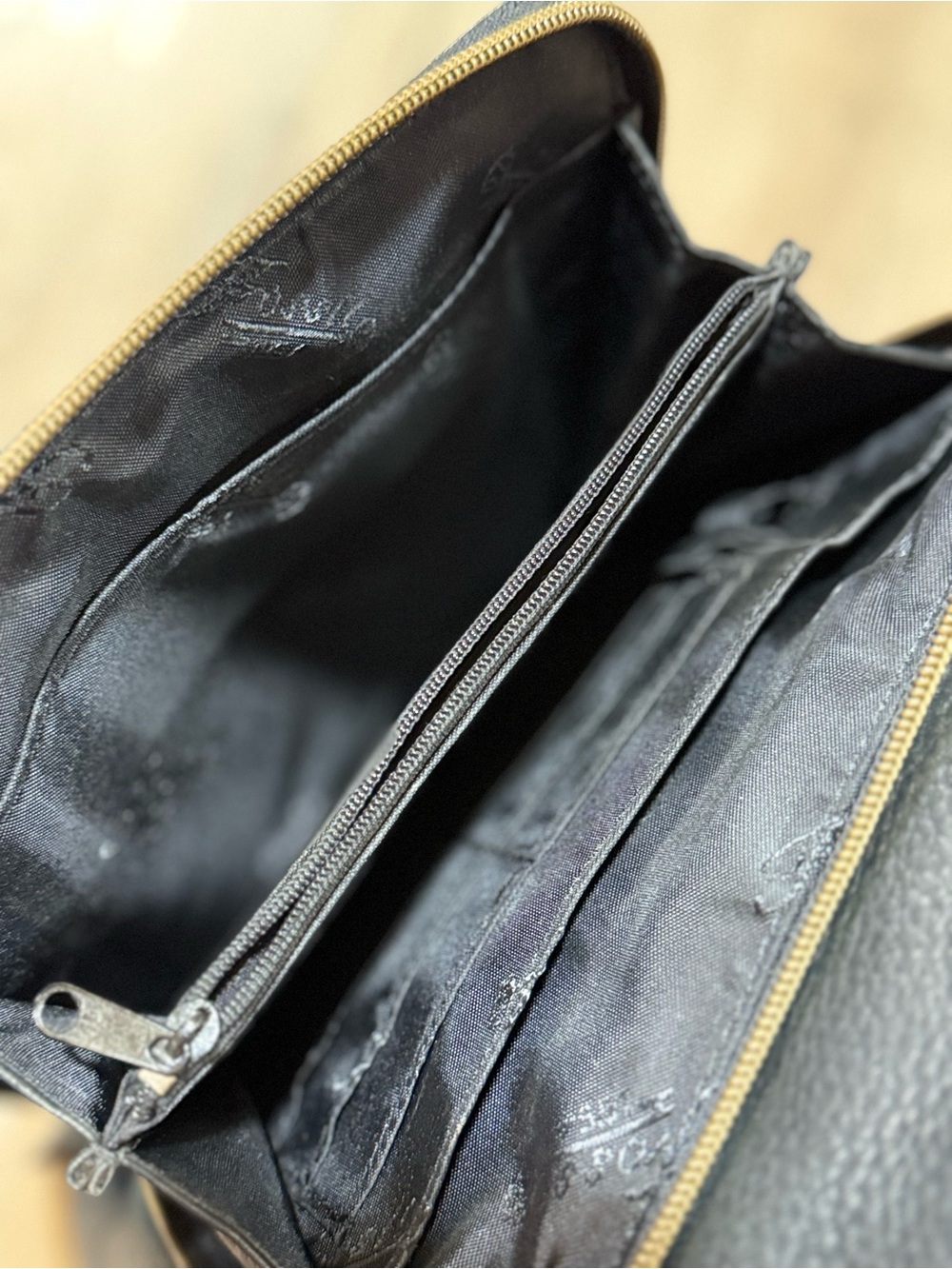 Vintage 1954 Black Fossil Pebbled Leather Crossbody Bag 75082 Key Charm - Picture 12 of 16